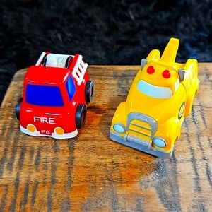 Hans Wind-Up Fire Truck and Tow Truck Set